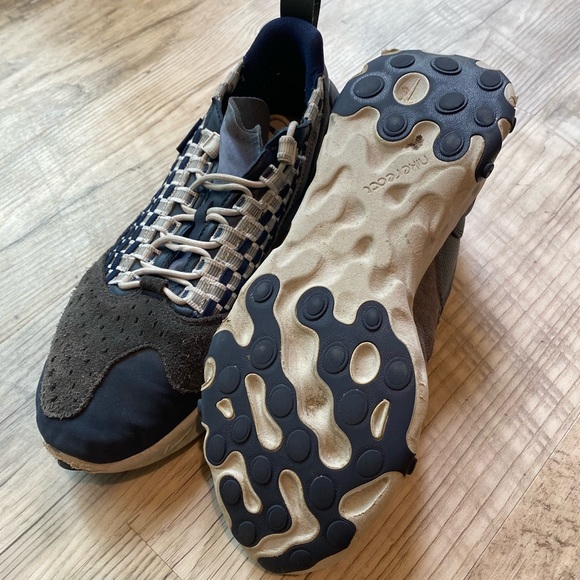 Men nike shoes. Good condition! They are super comfortable. - Picture 2 of 12